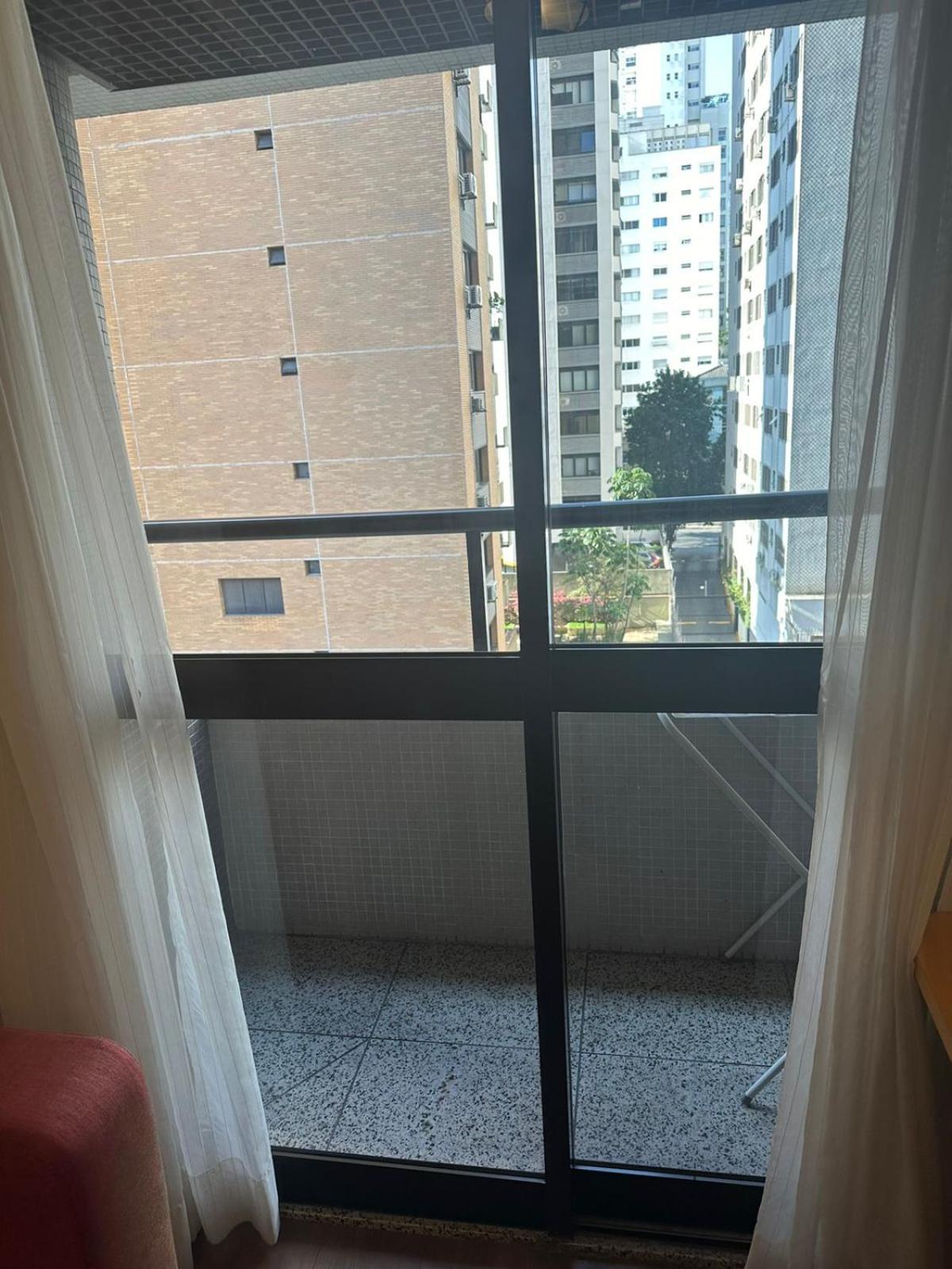 Apart Com Sacada E Piscina São Paulo Eksteriør billede